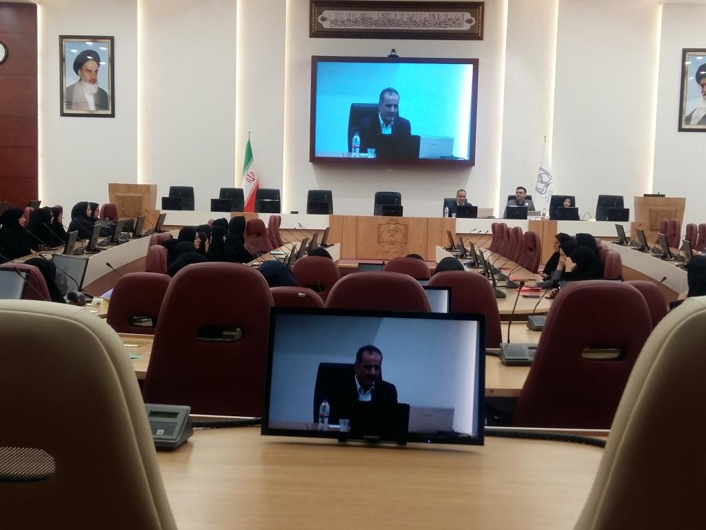 980801-2.jpg - 66.87 kB