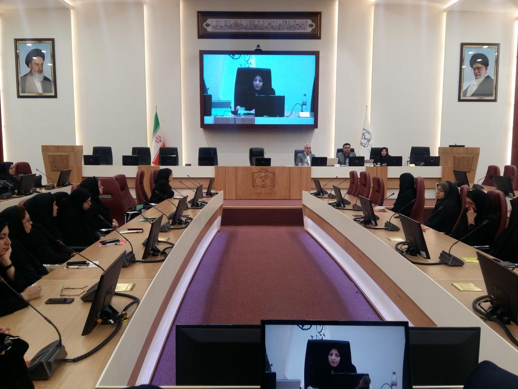 980801-7.jpg - 93.48 kB